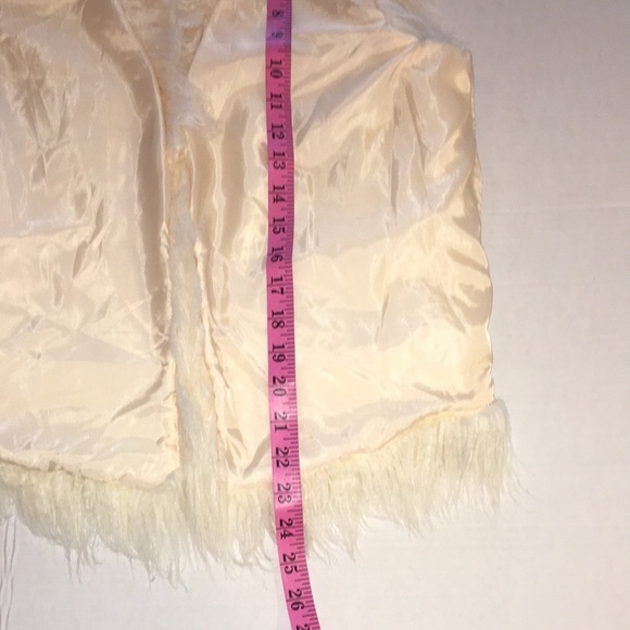 AERO S/P WHITE/IVORY FAUX FUR LONG-SHEARLING VEST. Finished Pink Lining - Picture 8 of 16